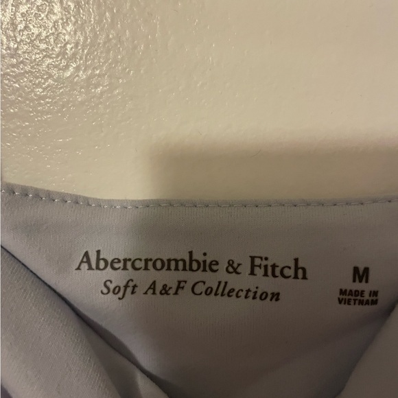 Abercrombie Double-Layered Seamless Fabric Squareneck Bodysuit in lavender - Picture 4 of 4